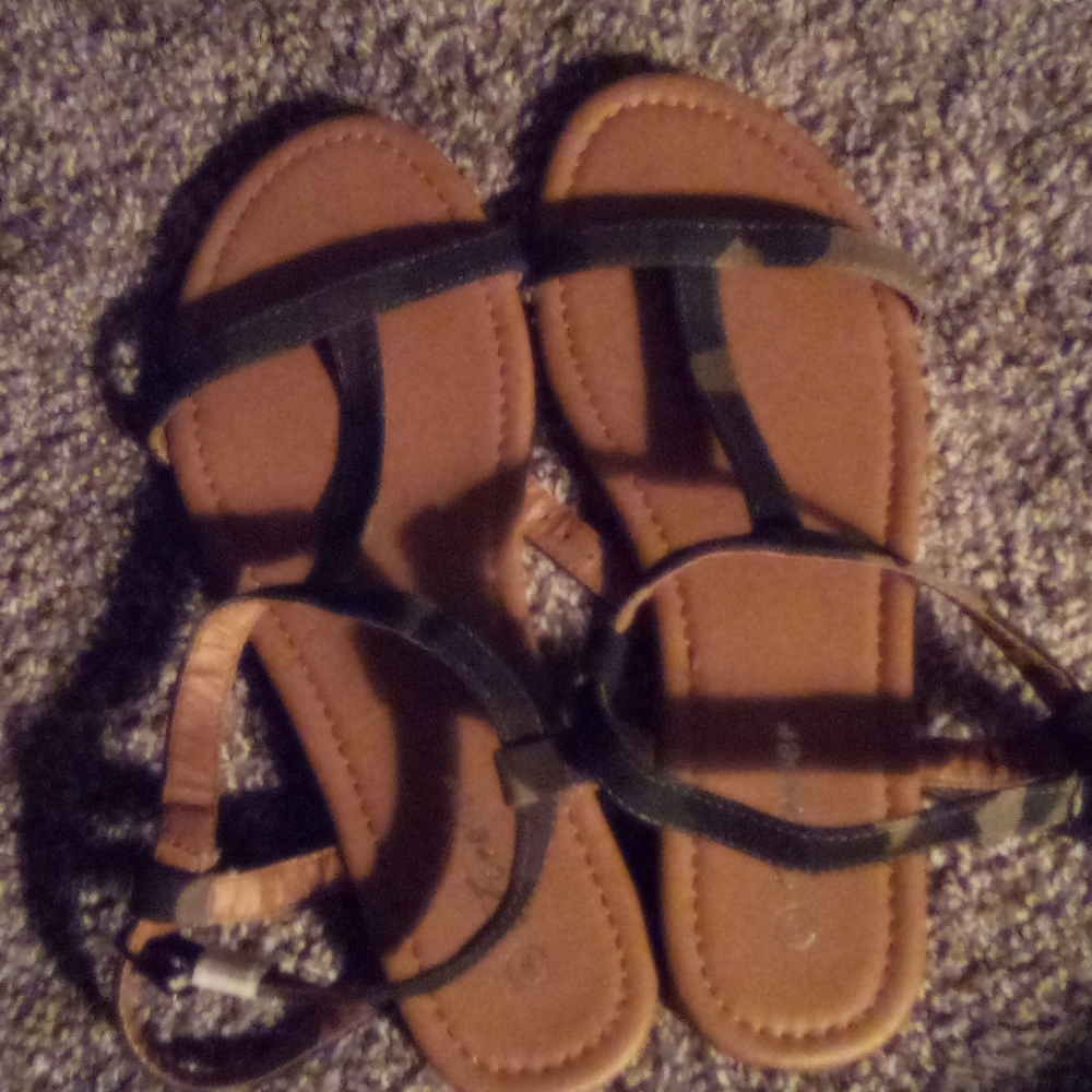 Camo sandals